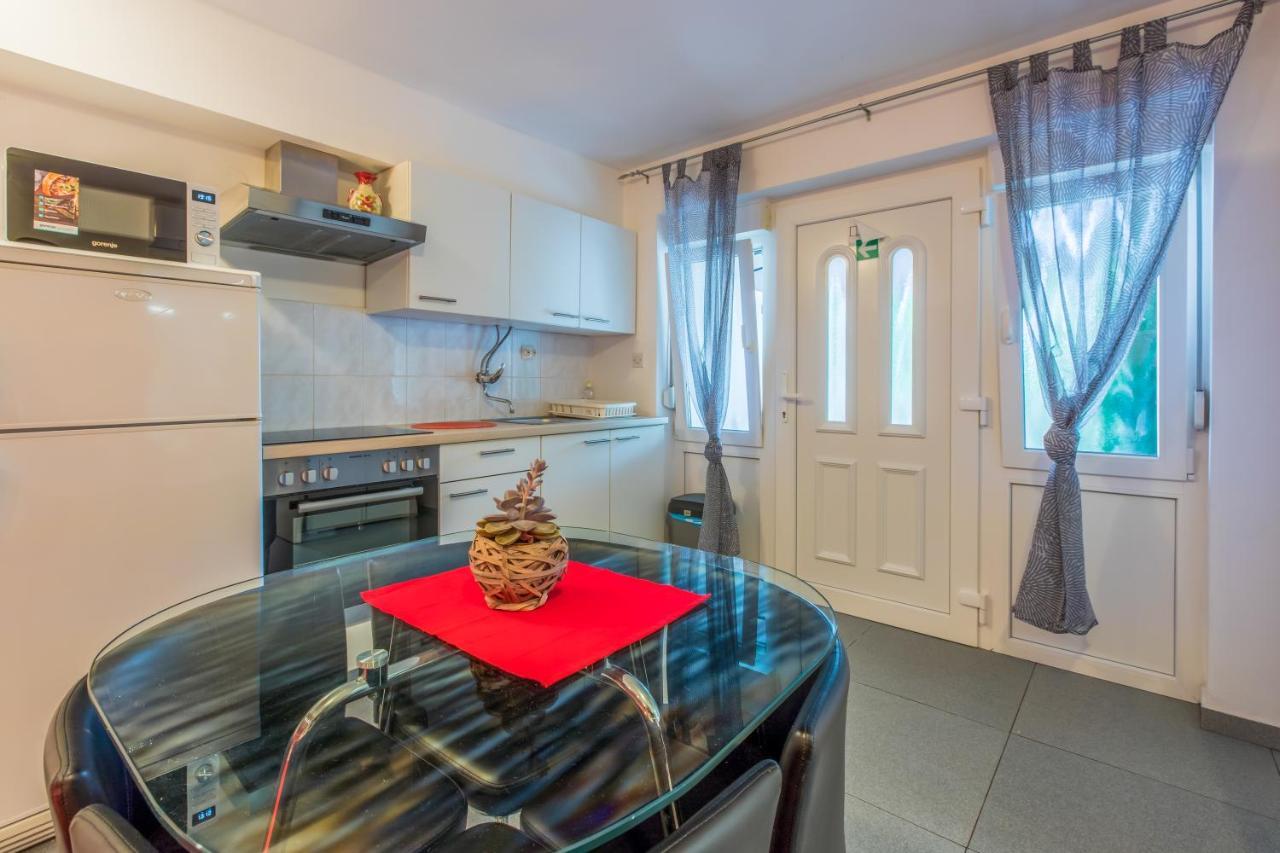Apartmani Visnja Crikvenica Kültér fotó